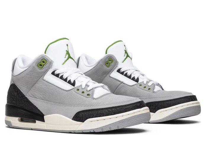 Air Jordan 3 Retro “Chlorophyll” - 136064-006